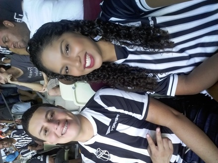 Thays e Leandro