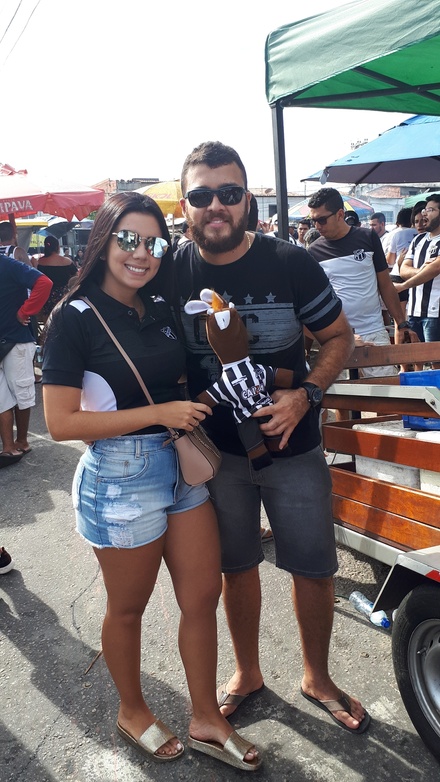 Larissa e Thiago