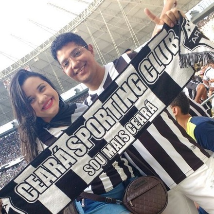 Jefferson Oliveira e Helen Araújo