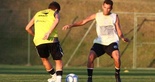 Elenco segue treinando em Atibaia - 1