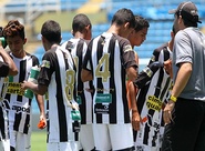 Com vaga garantida na Final, Sub-13 do Ceará cumpre tabela contra o Rio Branco