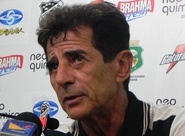 Técnico Dimas Filgueiras dará coletiva nesta tarde