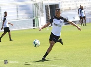 Elenco tem manhã de trabalho no Estádio Vovozão