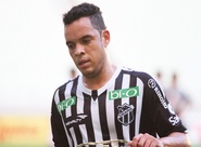 Com edema na coxa, Lulinha não jogará na quarta-feira
