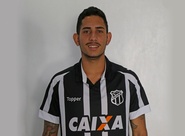 Ceará acerta contratação do atacante Leandro Carvalho