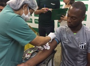 Elenco alvinegro faz exames laboratoriais no Hospital da Unimed