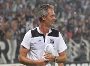 Para 2016, técnico Lisca renovou contrato com o Vozão