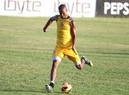 Rafael Vaz pede foco total para a estreia no Cearense