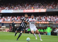 Com Morumbi lotado, Ceará se defende bem, insiste até o fim, mas perde para o São Paulo