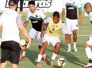 Pensando no Quixadá, Lisca finalizou preparação dos alvinegros