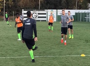 Elenco alvinegro treina no CT do Goiás e encerra preparação para jogo contra Vila Nova