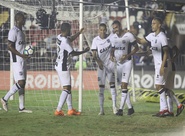 Ceará começa atrás, mas arranca empate contra o Vasco com gol de Tiago Alves