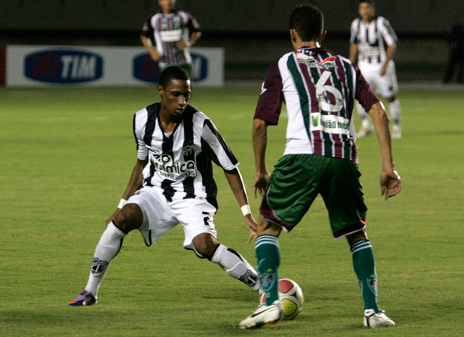 Ceará 3 x 2 Fluminense/BA - 03/07 às 20h15 - Castelão - 20