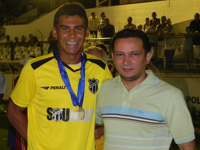 [03-12] Sub-17 Campeão Cearense 2010 - 19