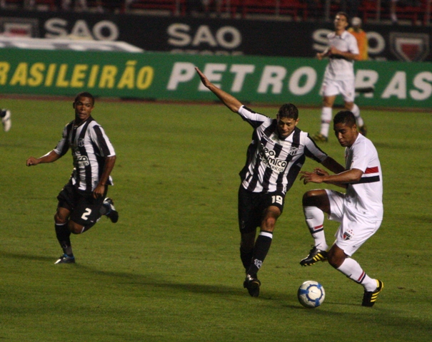 São Paulo 2 x 1 Ceará - 31/07 às 18h30 - Morumbi - 15