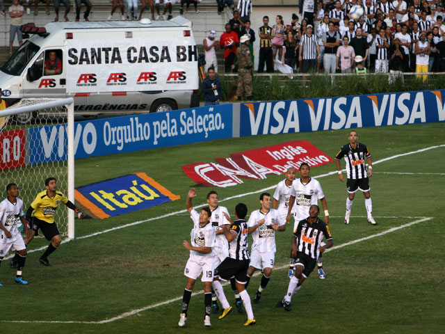 Atlético-MG 0 x 1 Ceará - 06/06 às 16h - Mineirão - 5