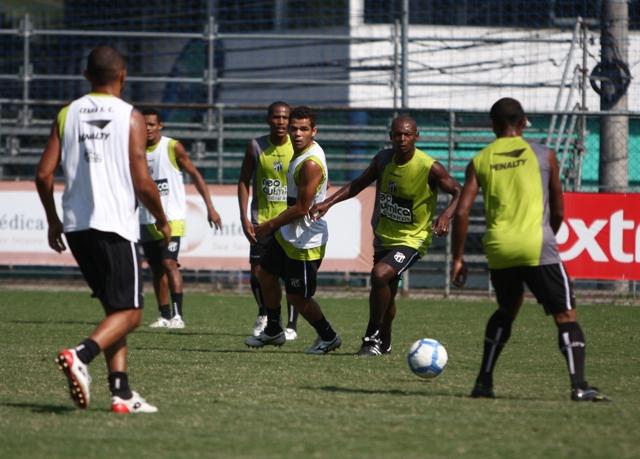 Ultimo treino antes do confronto com o São Paulo - 21
