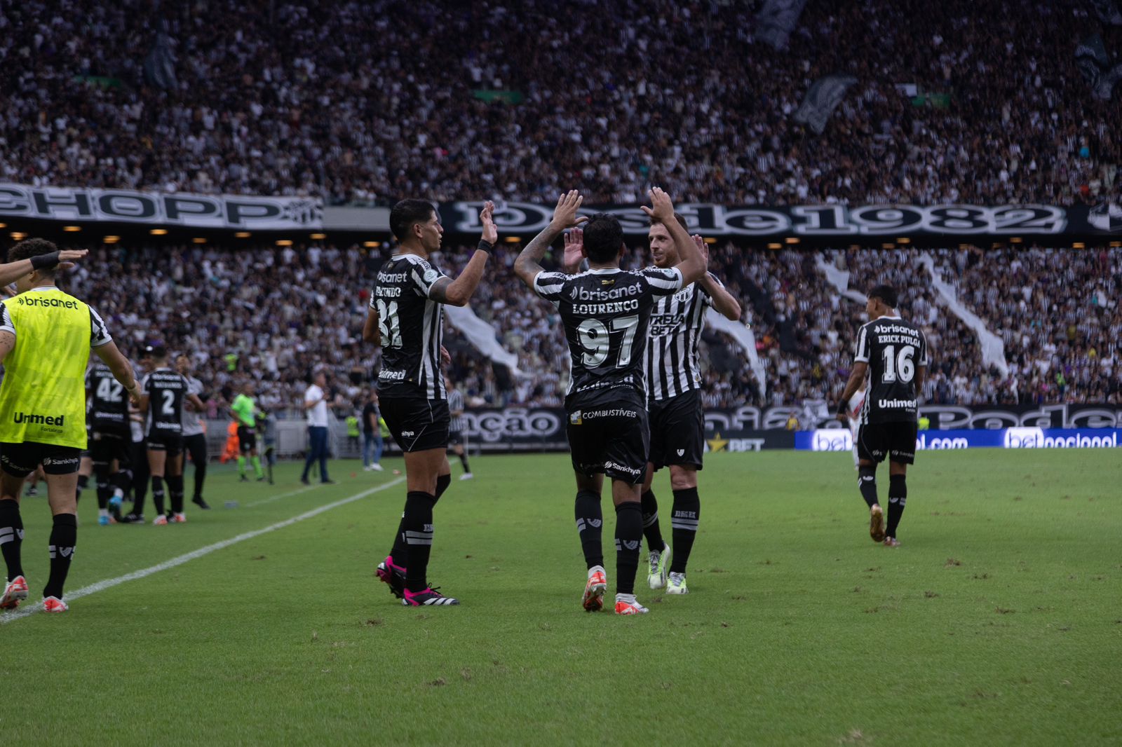 Camp. Cearense: Com empate de 1x1 contra o Ferroviário, Ceará garante vaga na decisão do Estadual