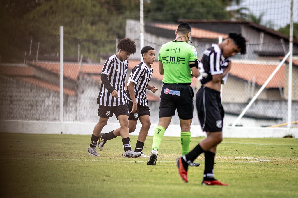 Sub-13: Dono da melhor campanha da primeira fase, Ceará inicia busca por vaga nas semifinais do Estadual nesta sexta-feira