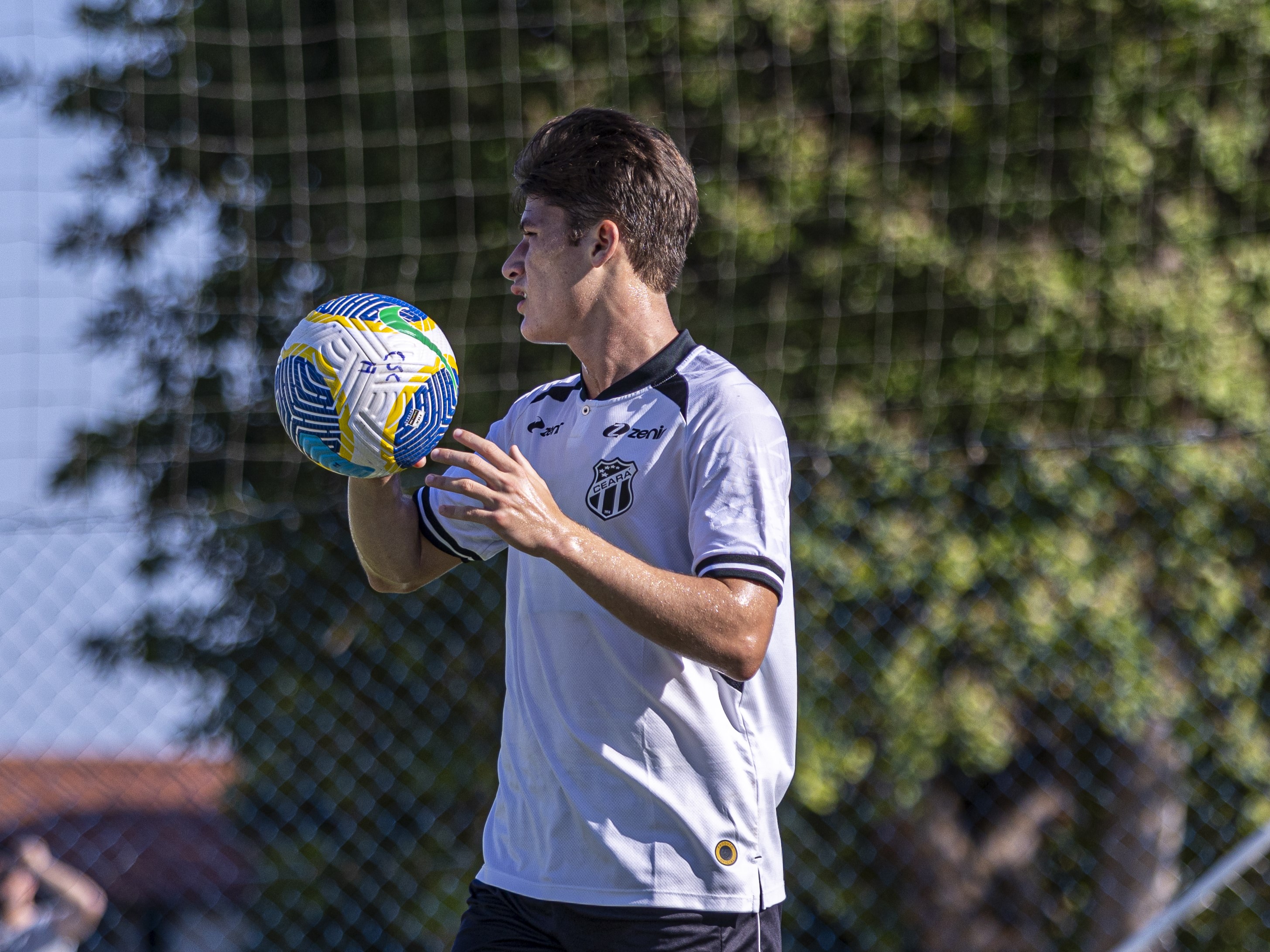 Sub-17: Ceará realiza último treino em casa antes da partida diante do Corinthians/SP pela 5ª rodada do Campeonato Brasileiro