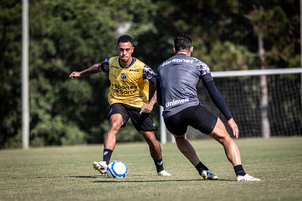 Com treino na manhã deste sábado, Ceará fecha a preparação para encarar o Brusque/SC