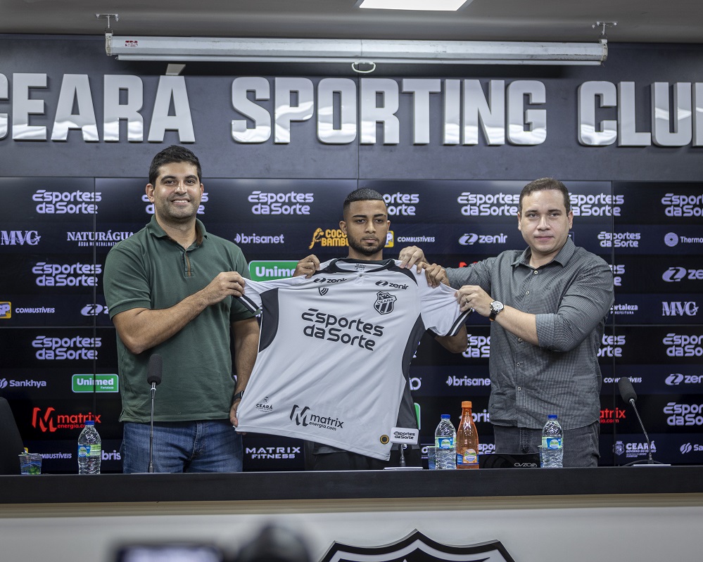 Novo reforço do Vozão, Rafinha é apresentado oficialmente