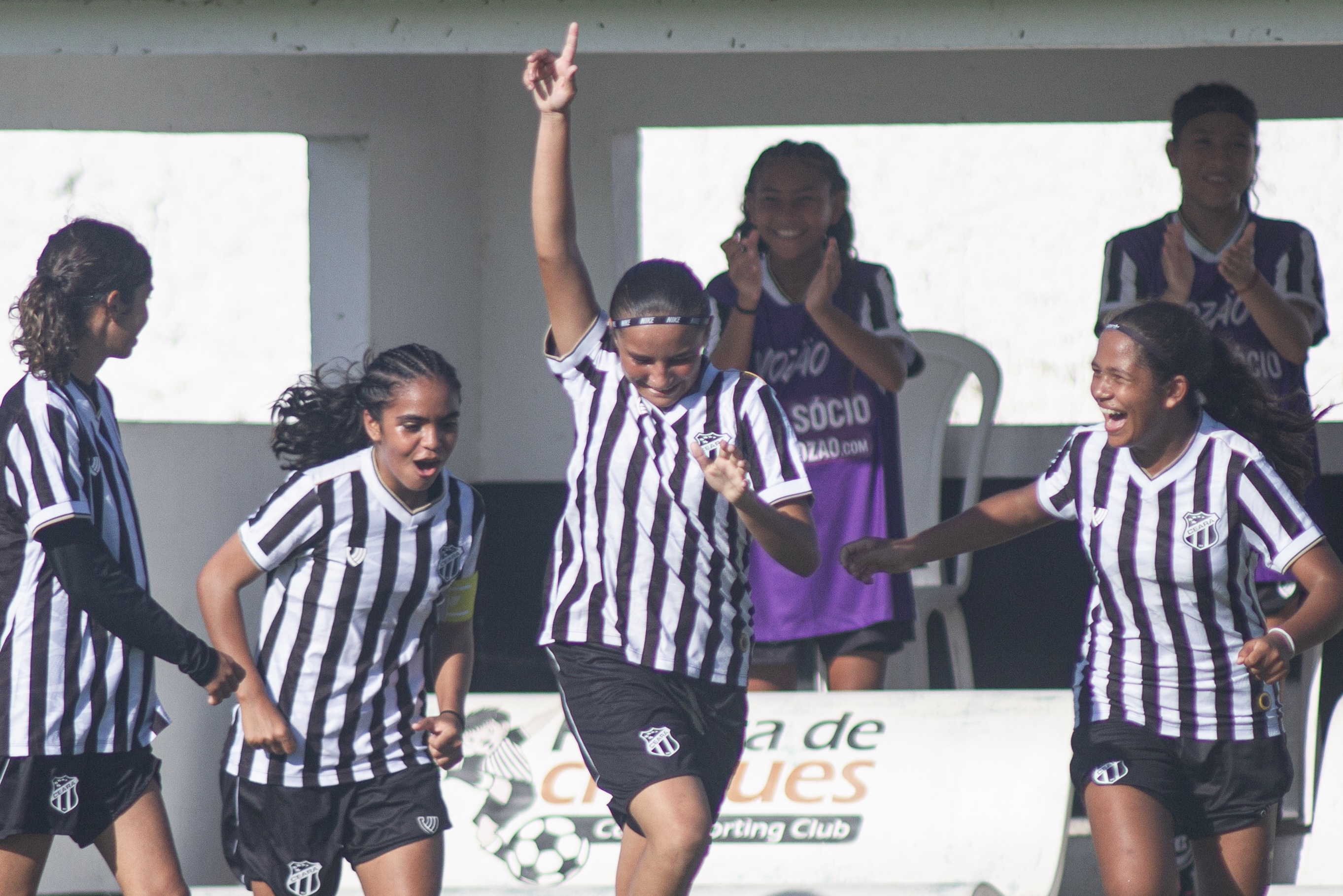 Fut. Feminino Sub-15: Na estreia do Estadual, Ceará vence o FPI por 3x1
