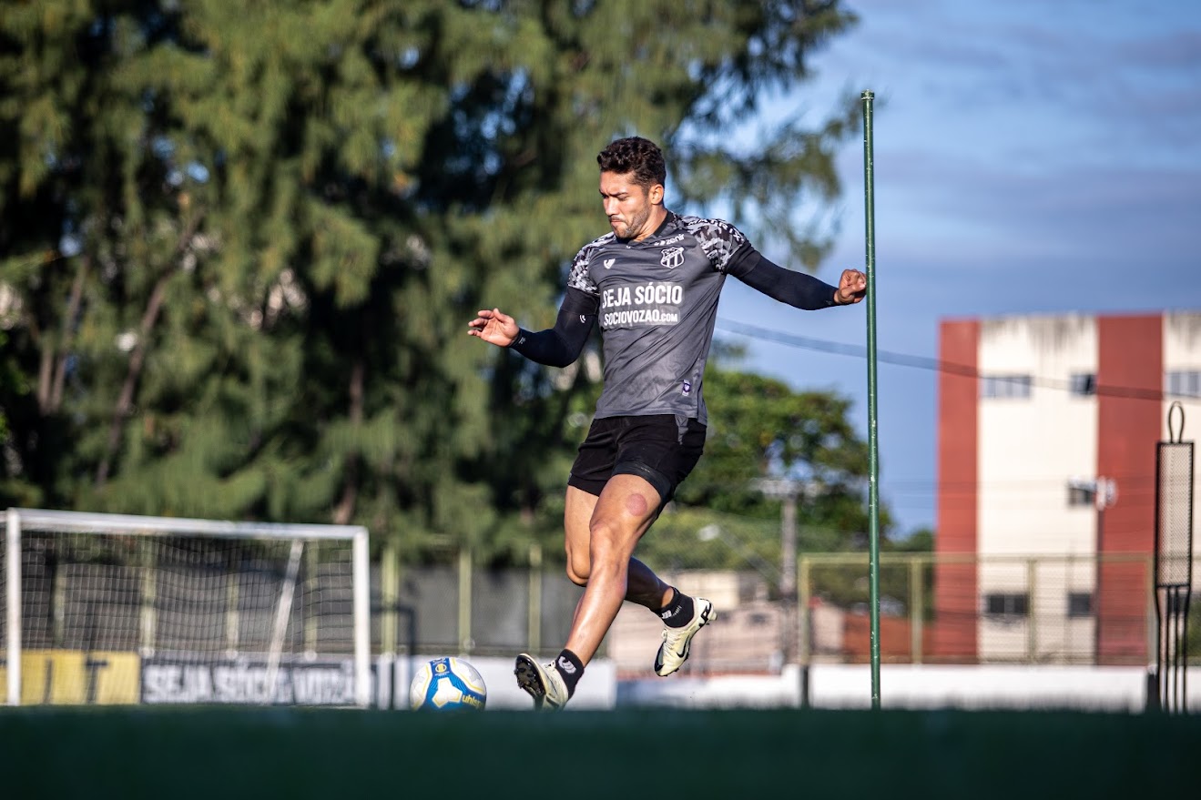 Ceará tem treino tático para enfrentar o CRB/AL