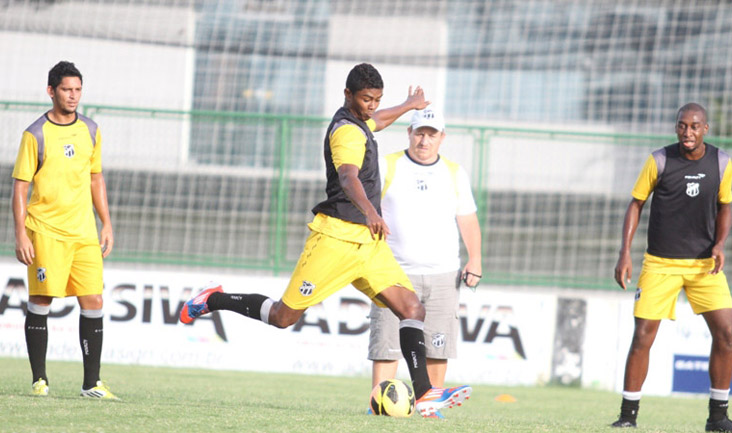 Rachão encerrou a preparação do Ceará para o jogo de amanhã