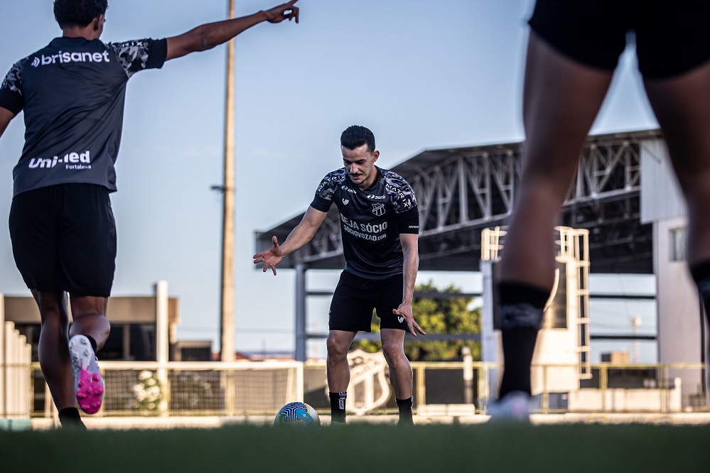 Ceará faz último treino na preparação para encarar o CRB/AL