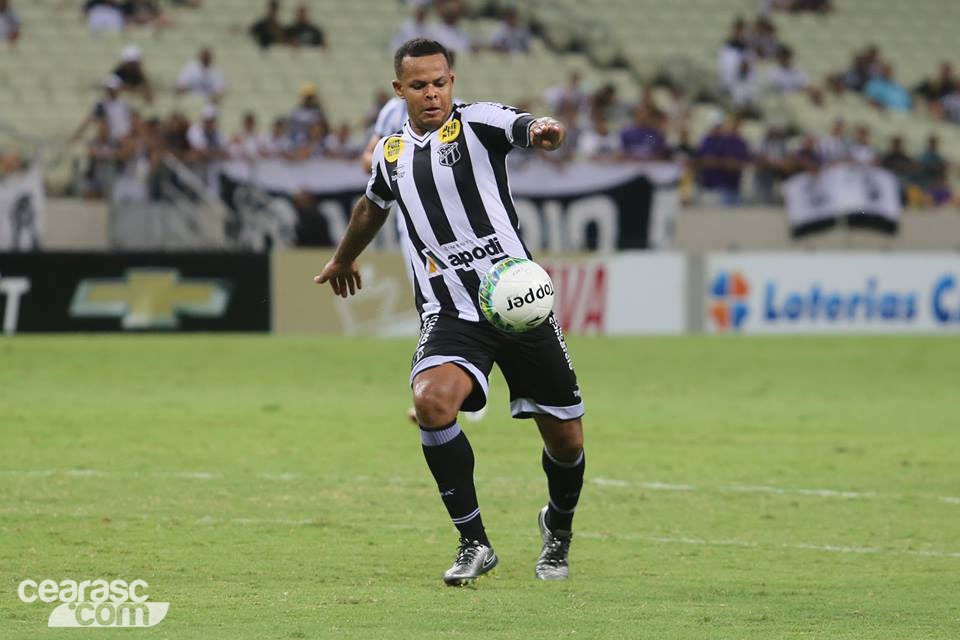 [21-10-2016] Ceara 2 x 0 Bragantino - 37