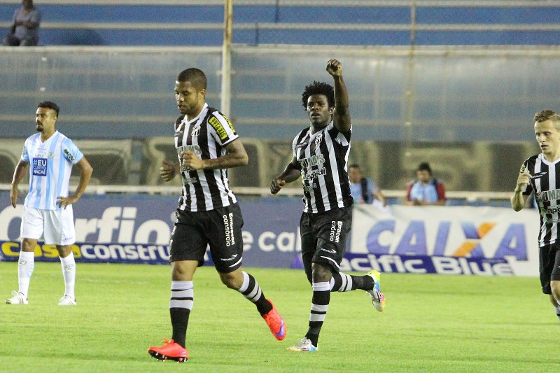 [15-08] Macaé 1 x 2 Ceará - 6