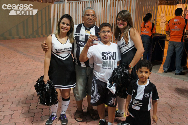 [24-08] Ceará 1 x 3 Vitória - Torcida - 5