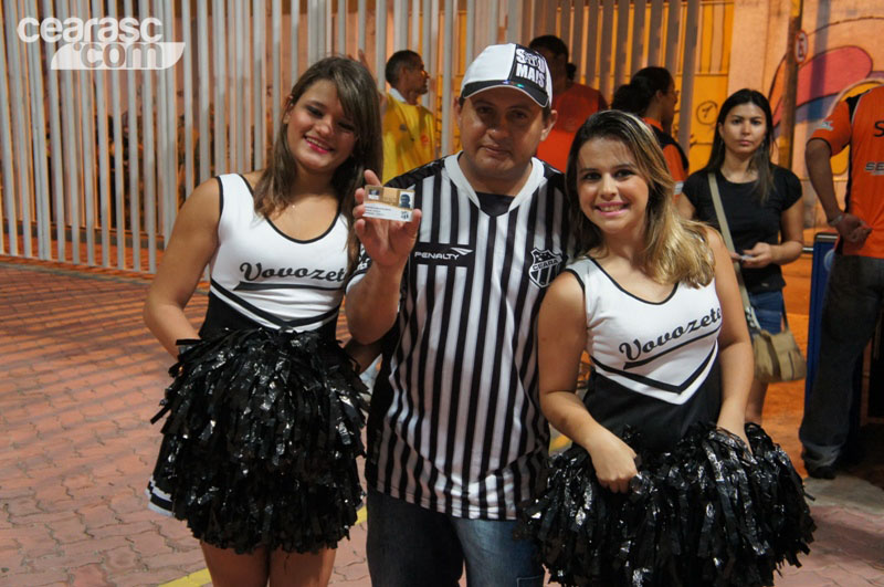 [24-08] Ceará 1 x 3 Vitória - Torcida - 12