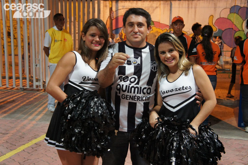 [24-08] Ceará 1 x 3 Vitória - Torcida - 13