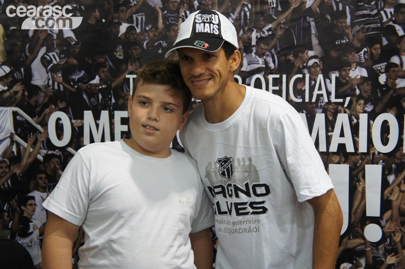 [15-09] Magno Alves recebe torcedores na Loja Oficial - 26