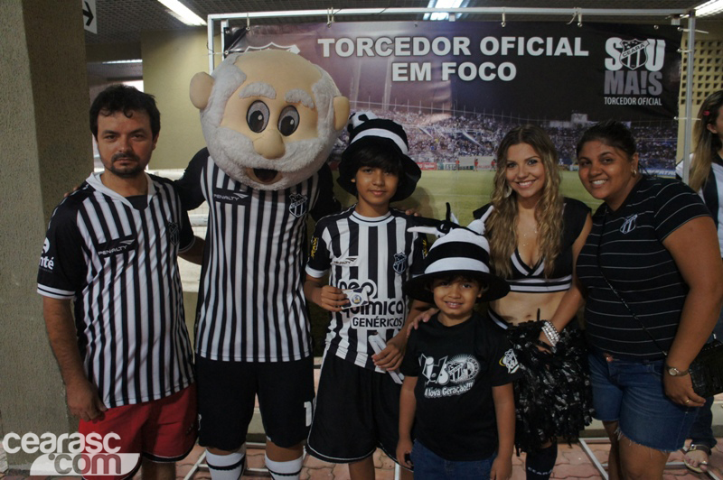 [23-10] Torcedor Oficial em foco 02 - 16