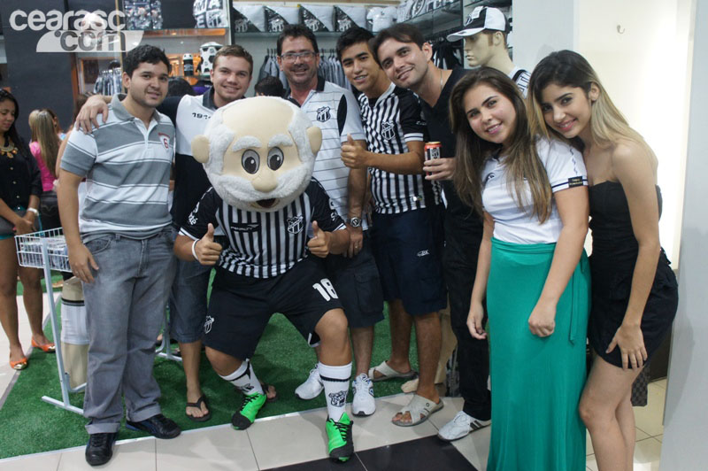 [31-10] Noite de lançamentos e inauguração na Loja Oficial - 16