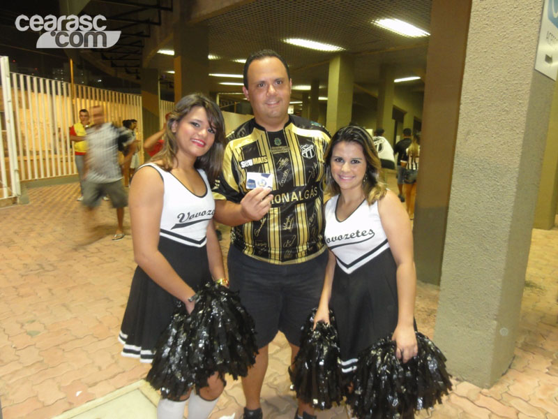 [24-08] Ceará 1 x 3 Vitória - Torcida - 39