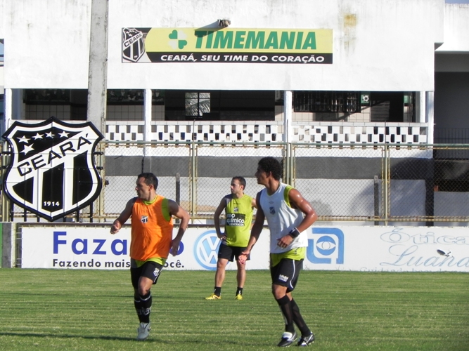 [03-02] Treino Técnico - Finalizações - 9
