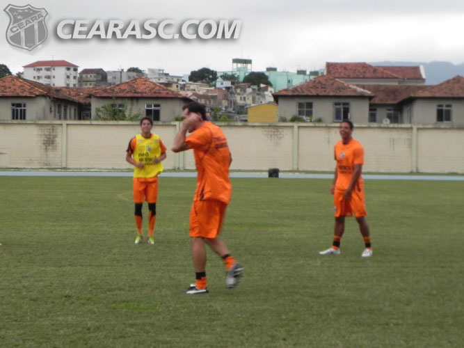 [04-05] Ceara treina no Rio de Janeiro - 3