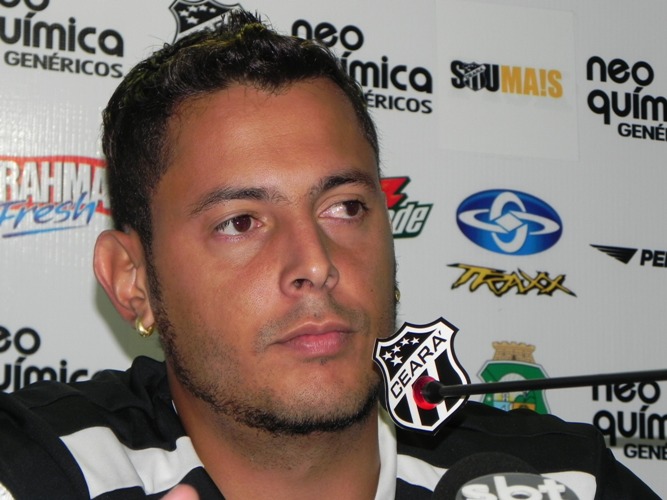 [10-01] Apresentação de Fernando Henrique - 15