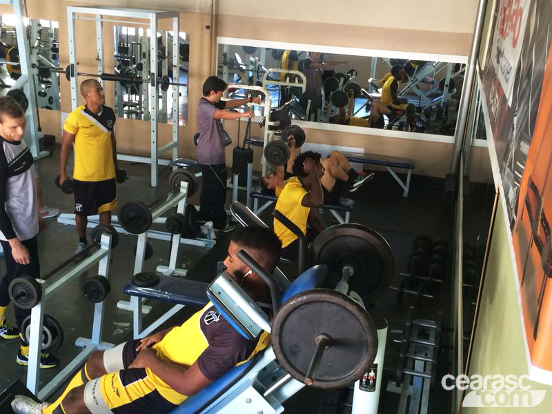 [15-05] Treino físico e técnico - 6
