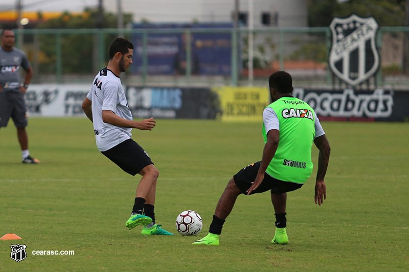 [05-01-2018] Treino Técnico-Tático - Tarde - 15