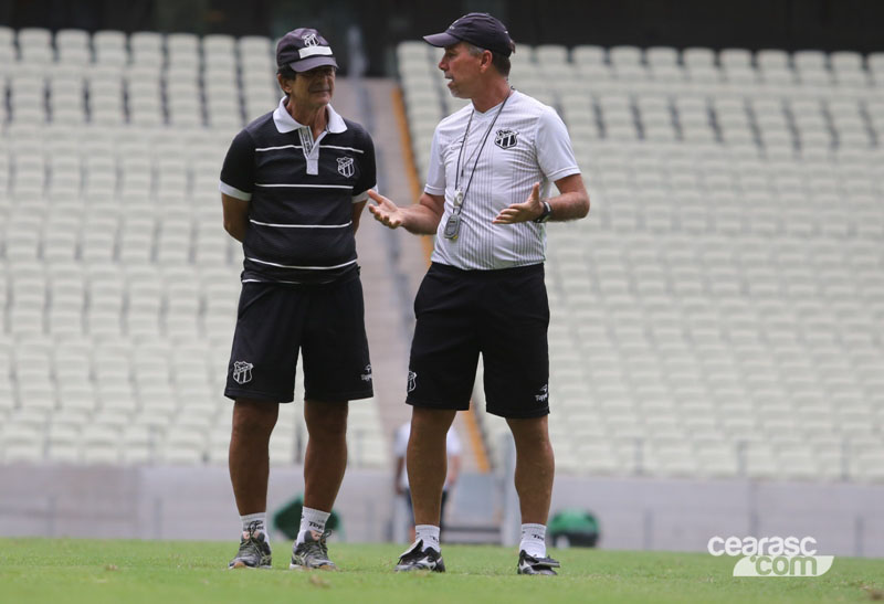 [02-10-2016] Treino Coletivo - Castelão - 19