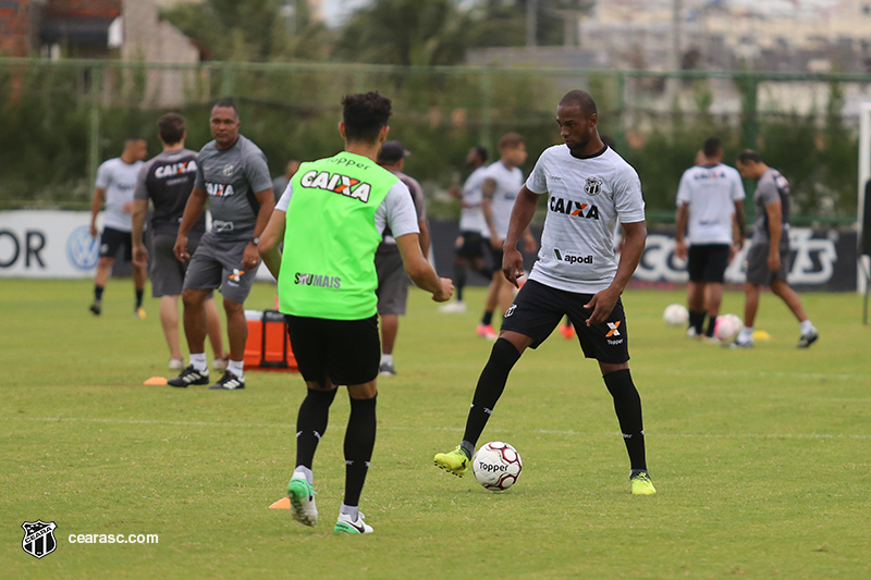 [05-01-2018] Treino Técnico-Tático - Tarde - 19