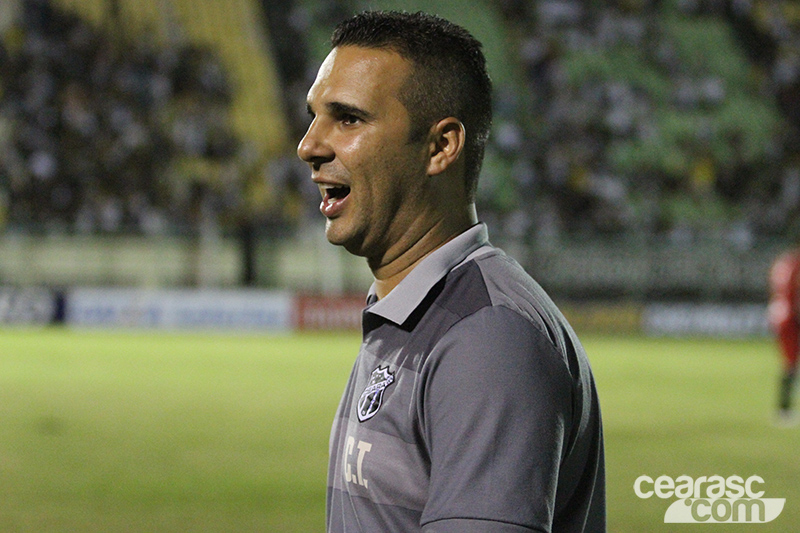 [24-05] Ceará 3 x 2 Ponte Preta - 02 - 9