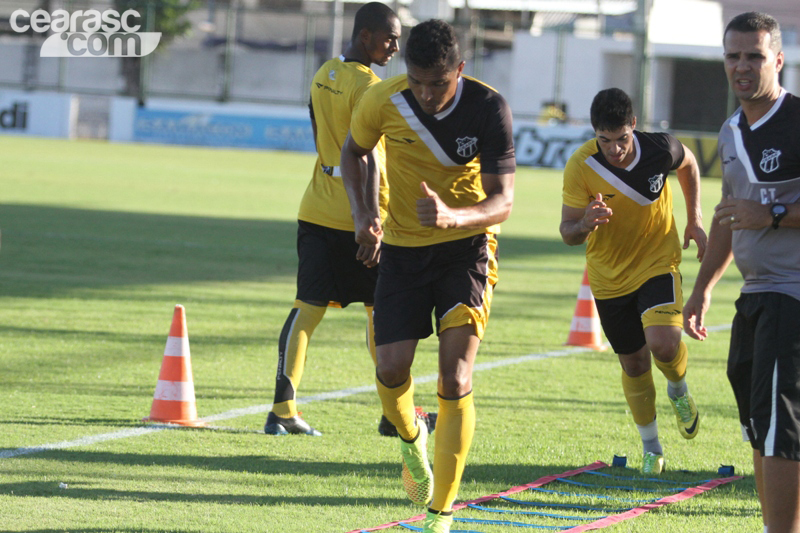 [10-09] Reapresentação + treino físico e técnico - 7
