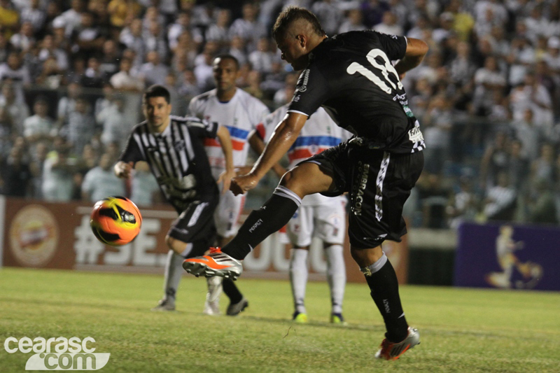 [03-02] Ceará 3 x 0 Itabaiana - 02 - 10