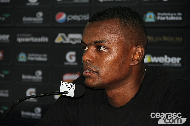 [26-12] Apresentação de Sandro Manoel - 2